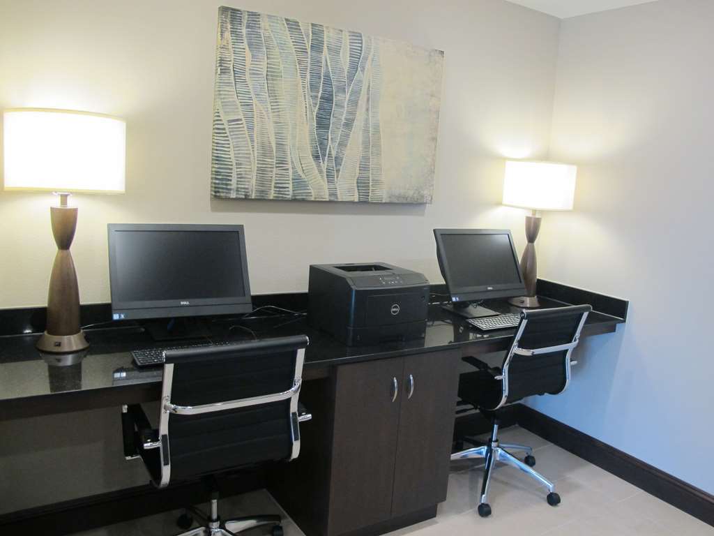 Best Western Plus Overland Hotel Fort Morgan